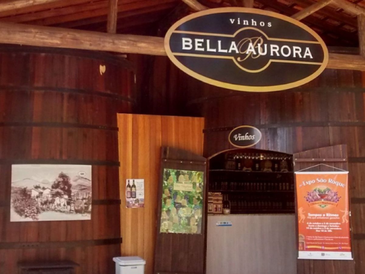Bella Aurora • Intelivino